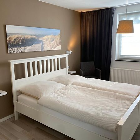 All-In Apartments In Fischeln Mit Gartenblick, Naehe Duesseldorf - Messe - Airport - Helios 크레펠트 외부 사진